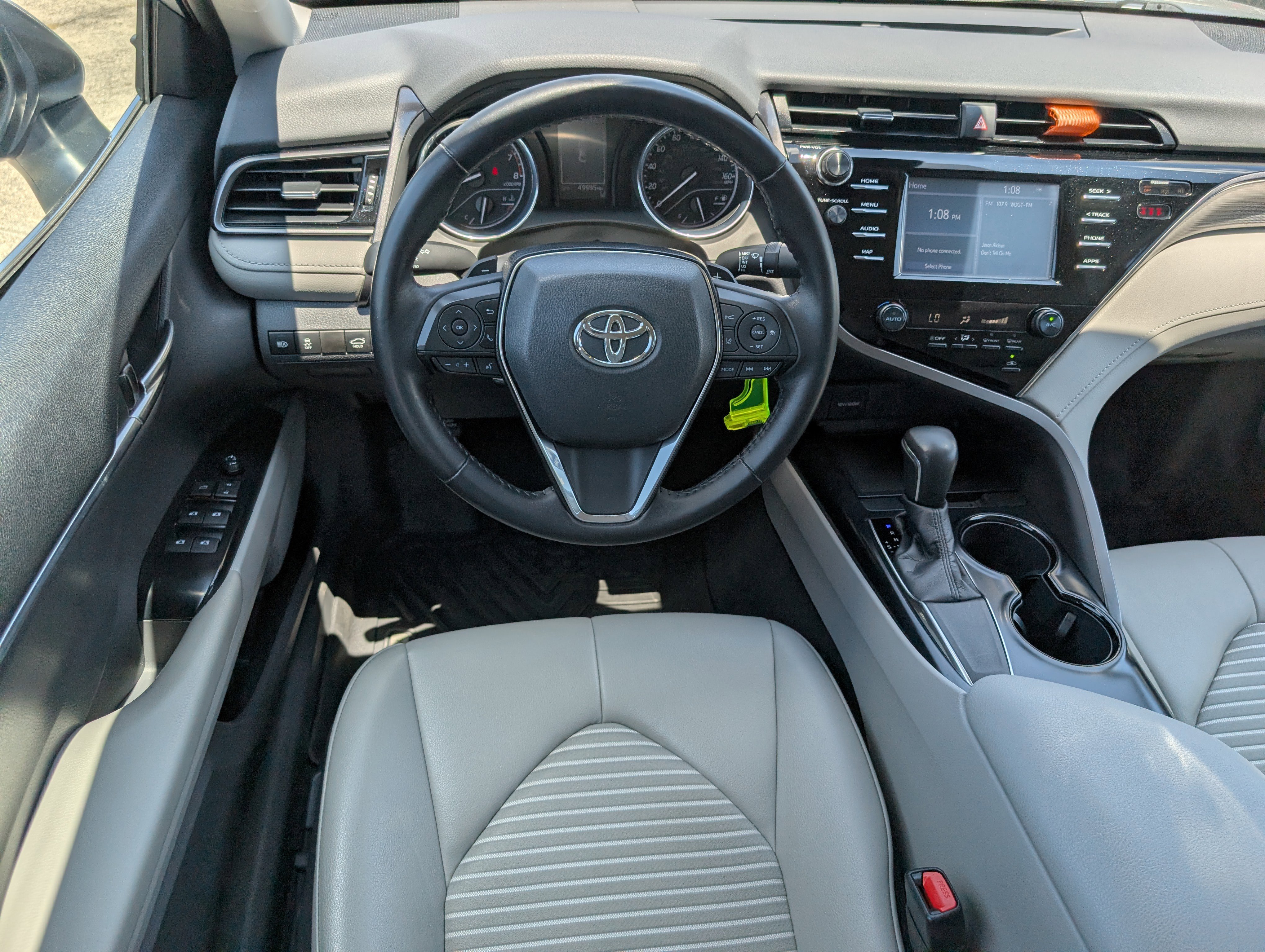 Used 2019 Toyota Camry SE FWD image 10
