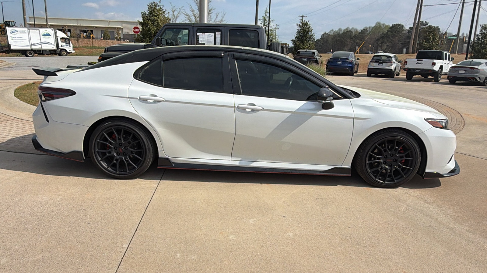 Used 2022 Toyota Camry TRD w/ TRD Package w/JBL Audio image 7