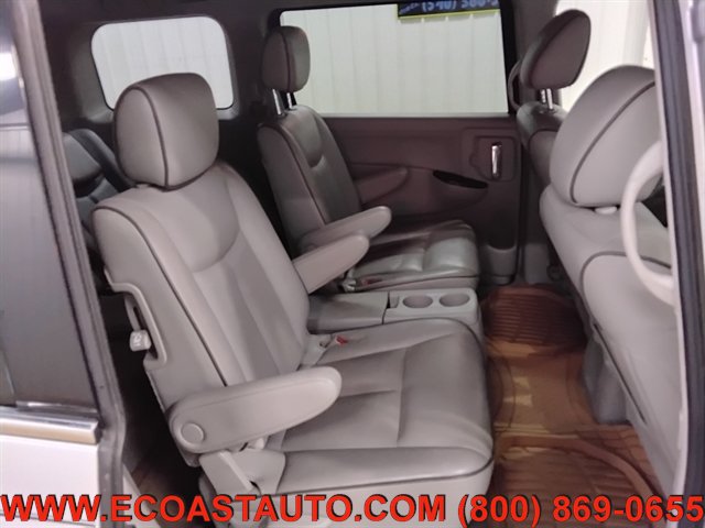 Used 2012 Nissan Quest SV w/ Value Cargo Pkg FWD image 17