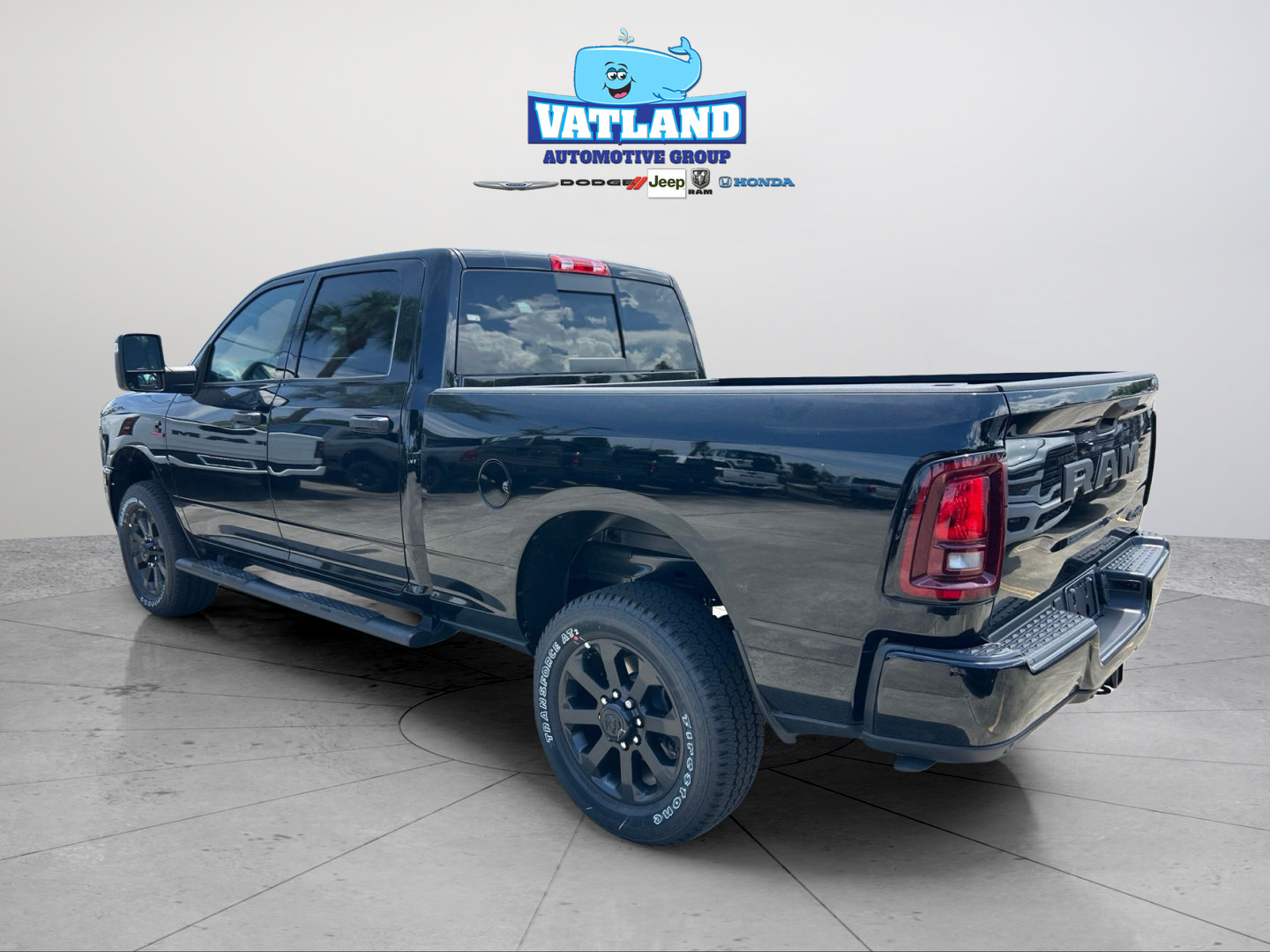 New 2026 RAM 2500 Tradesman AWD/4WD image 4