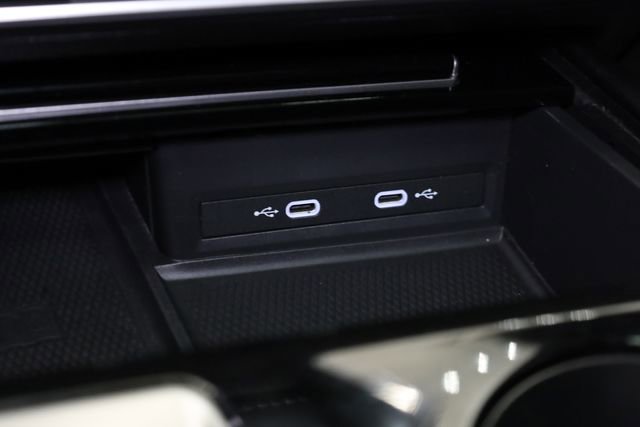 Used 2024 Volkswagen Atlas SEL Premium R-Line image 24