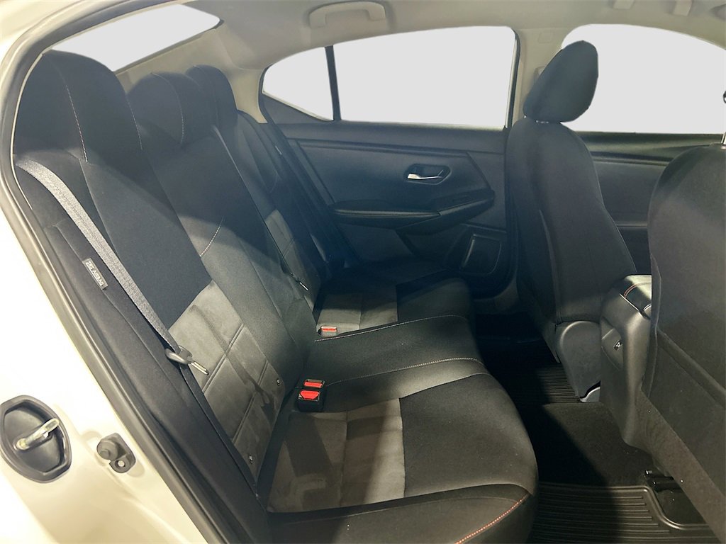Used 2025 Nissan Sentra SR image 23