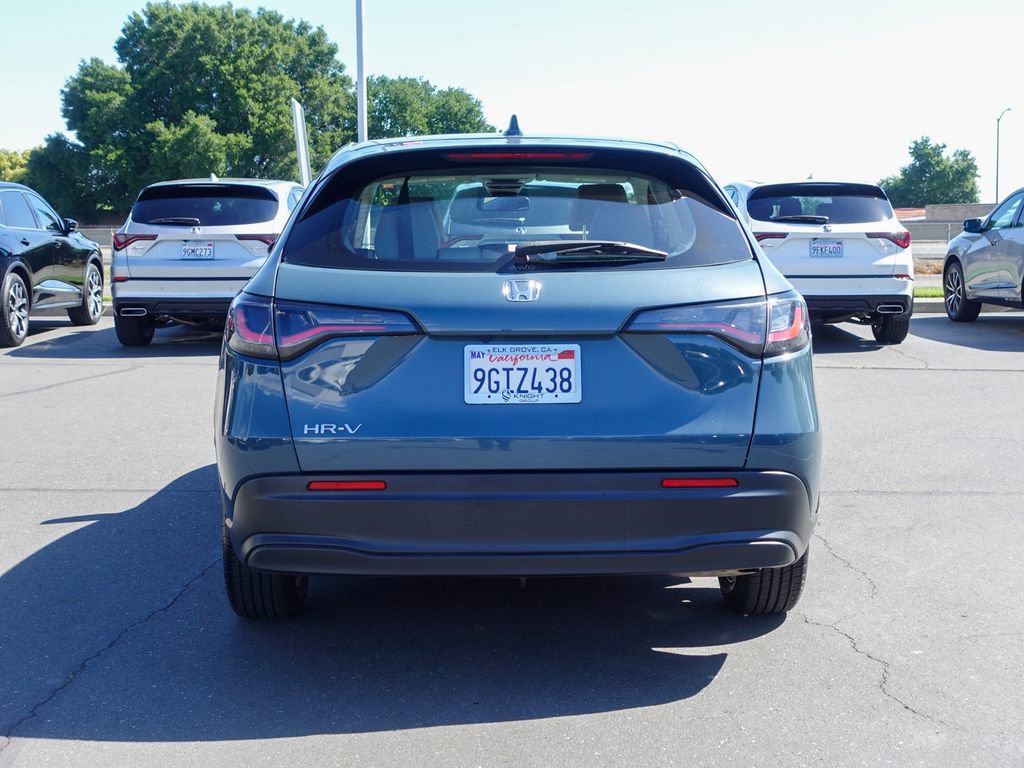 Used 2023 Honda HR-V LX image 7