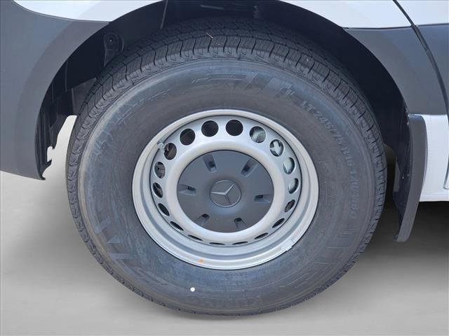 New 2026 Mercedes-Benz Sprinter 2500 image 10