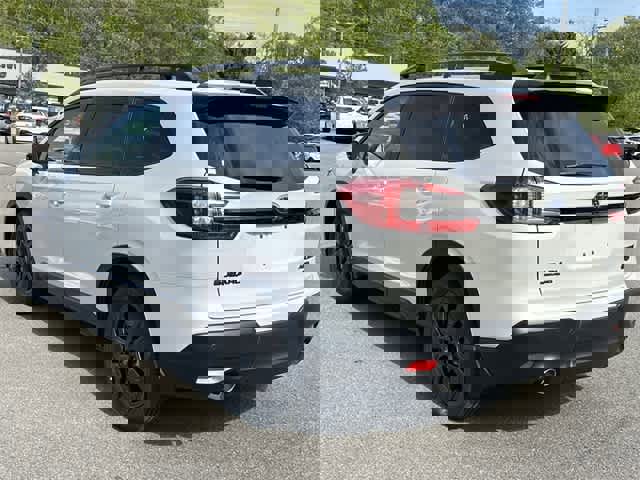 Certified 2025 Subaru Ascent Bronze Edition image 33