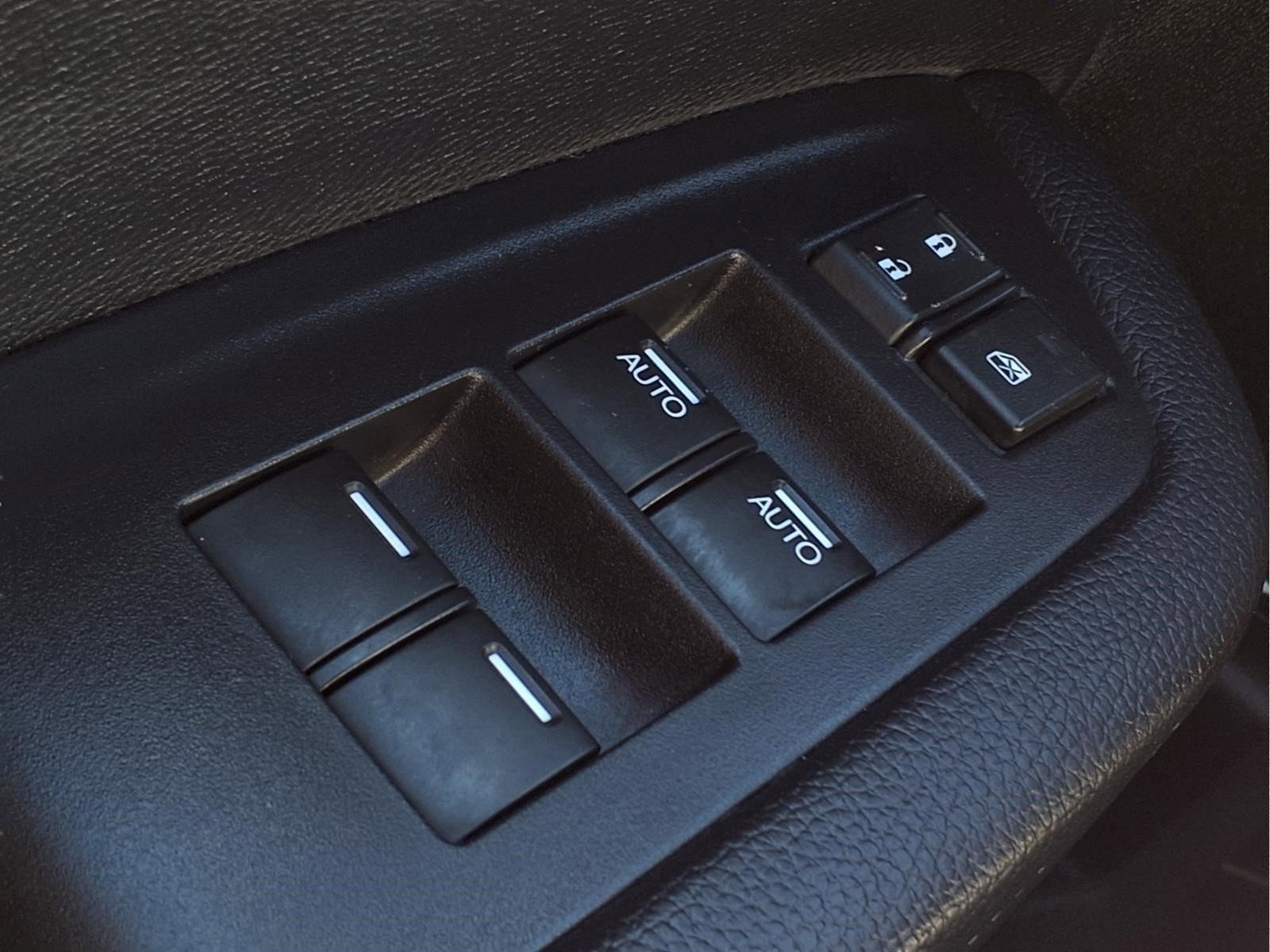 Certified 2023 Honda Passport EX-L image 30