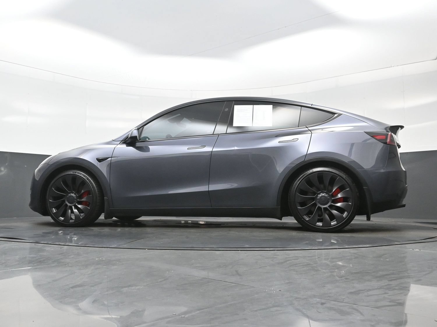 Used 2023 Tesla Model Y Performance AWD/4WD image 28