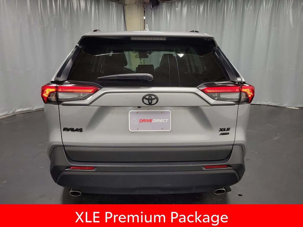 Used 2024 Toyota RAV4 XLE Premium image 7