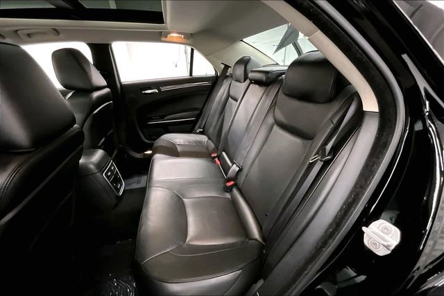Used 2023 Chrysler 300 Touring L w/ Popular Equipment Group image 23