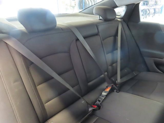 Used 2024 Chevrolet Malibu LT FWD image 25