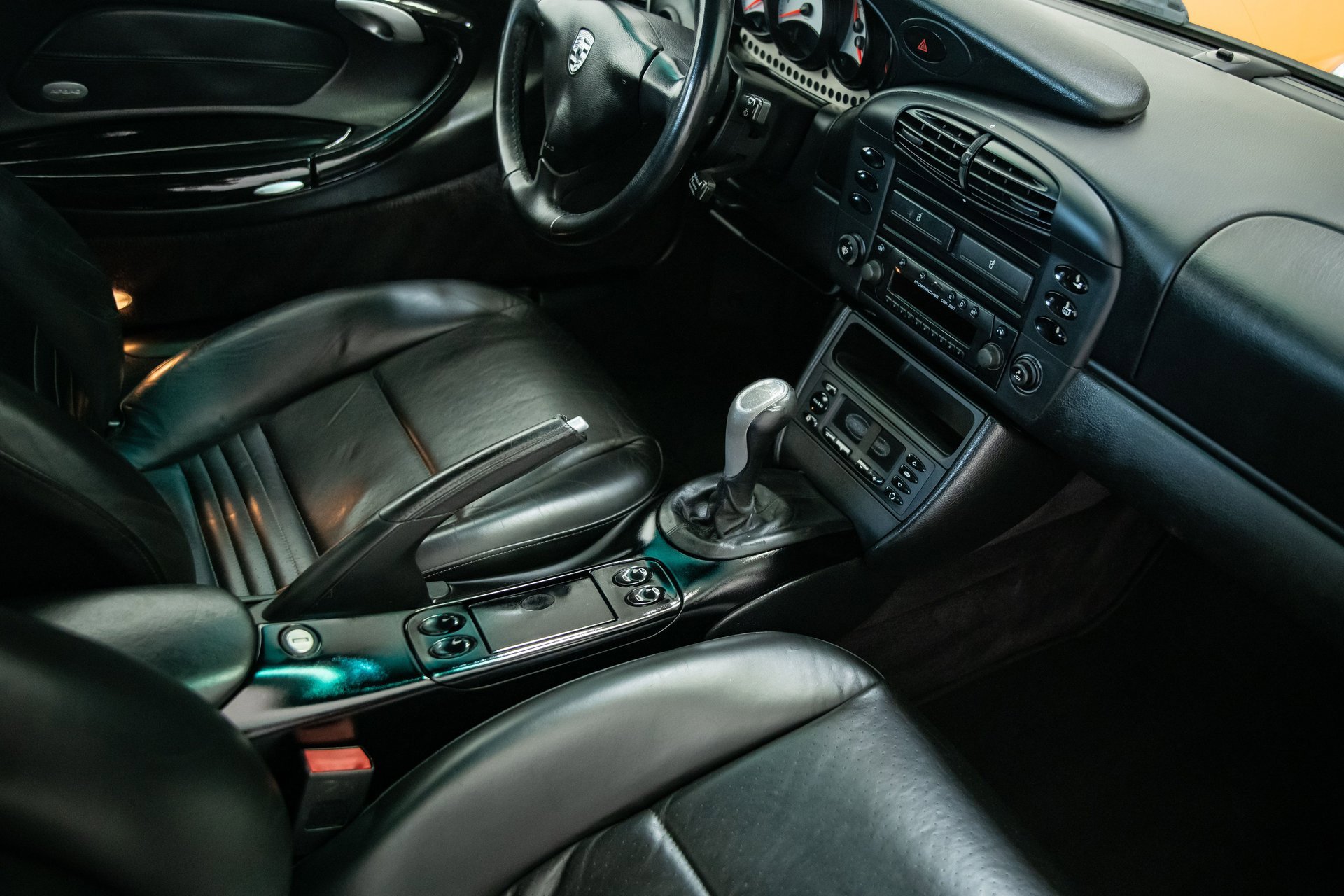 Used 2000 Porsche 911 Carrera image 29