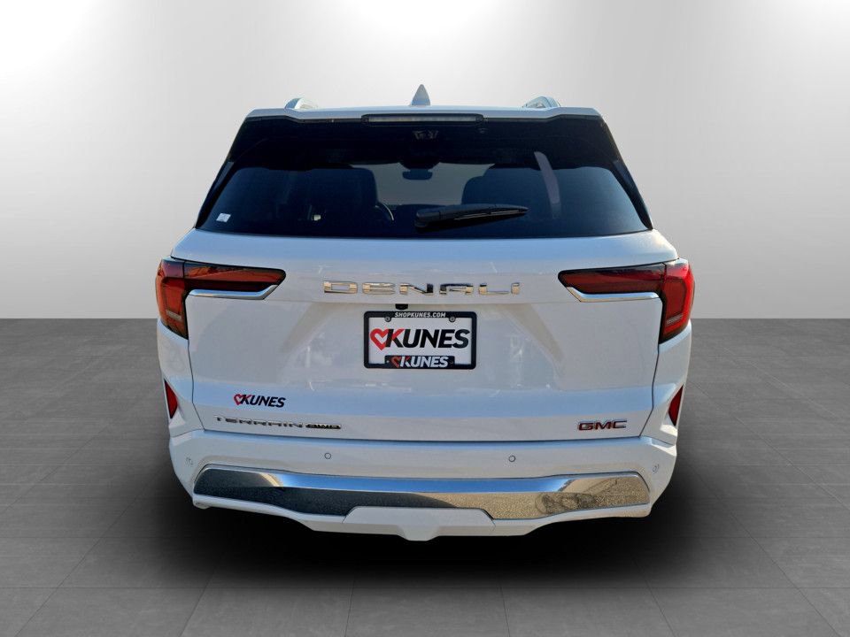 New 2026 GMC Terrain Denali w/ LPO, Floor Liner Package image 8