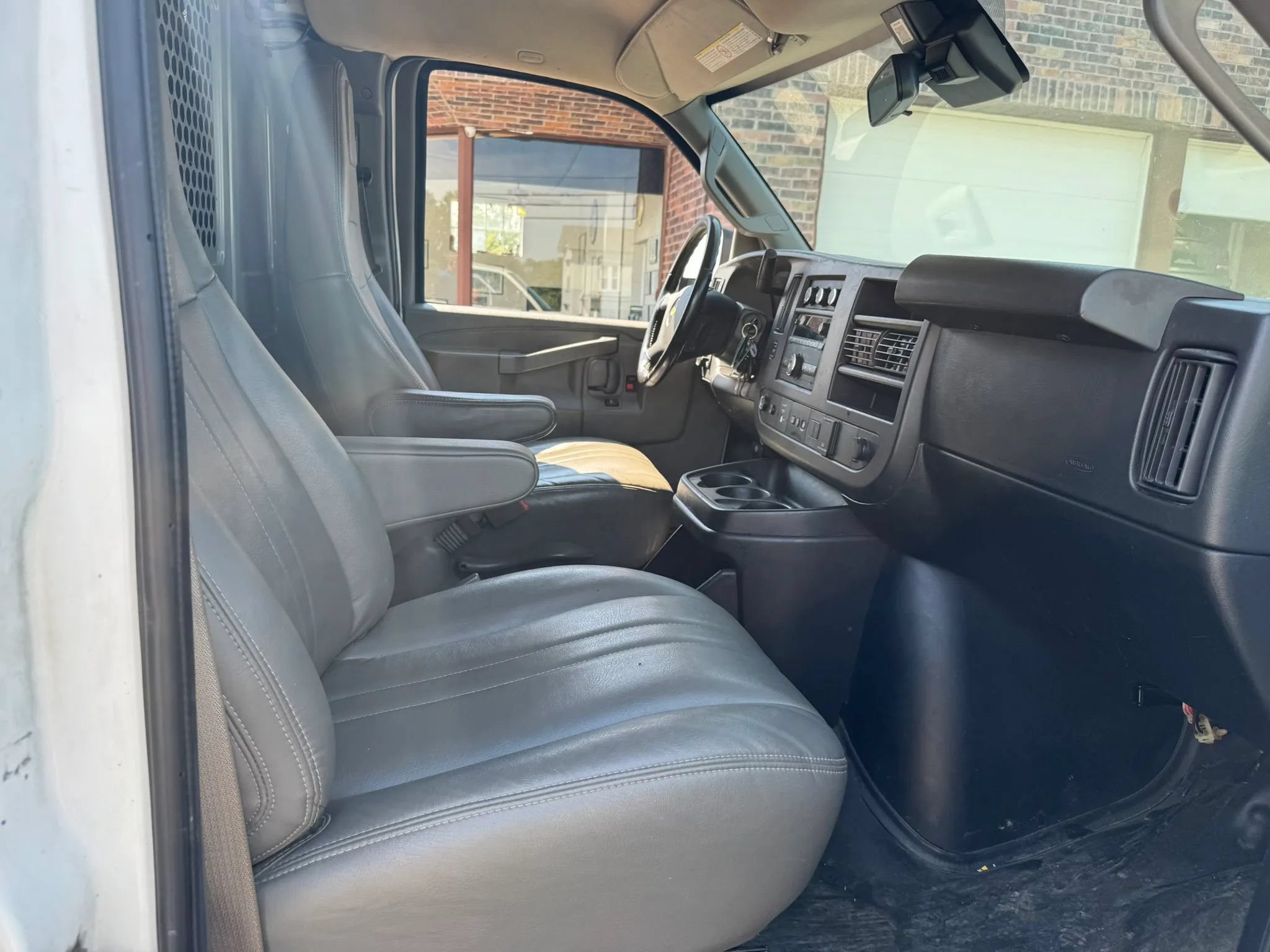 Used 2020 Chevrolet Express 2500 w/ Safety Package RWD image 31