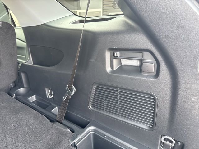 Used 2023 Ford Explorer XLT w/ Equipment Group 202A image 41