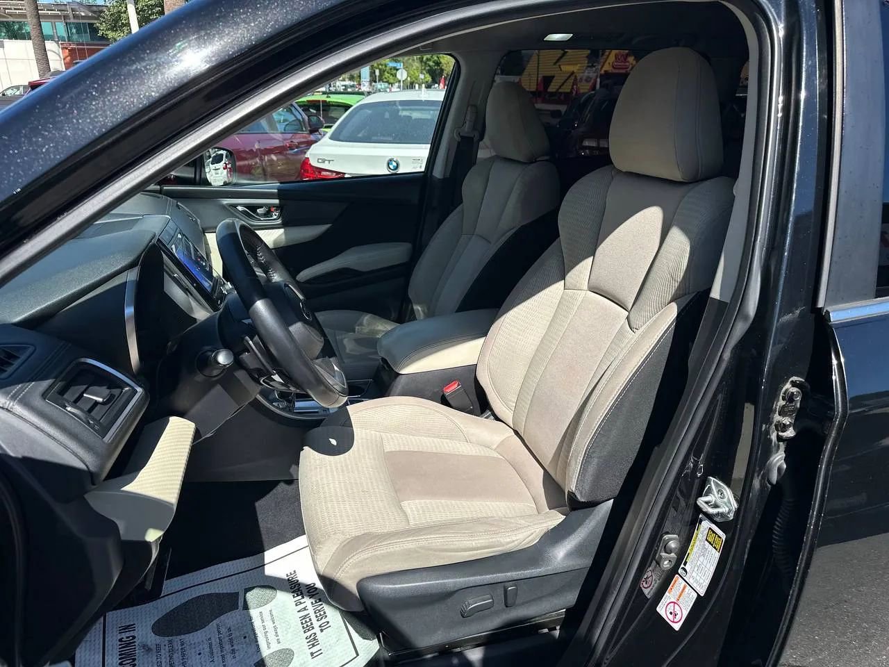 Used 2019 Subaru Ascent Premium image 31