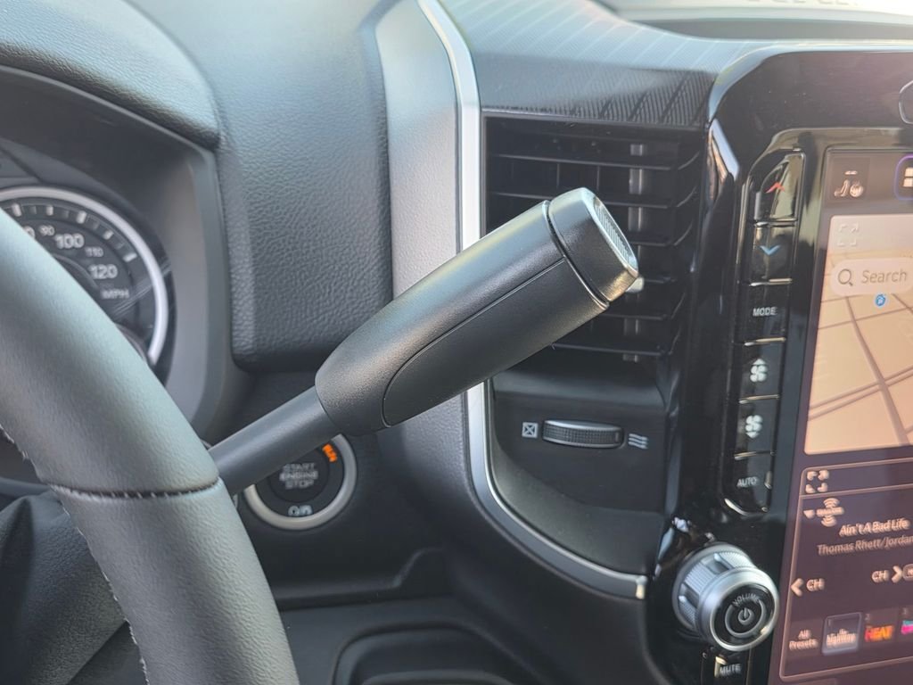 New 2026 RAM 2500 Big Horn AWD/4WD image 19
