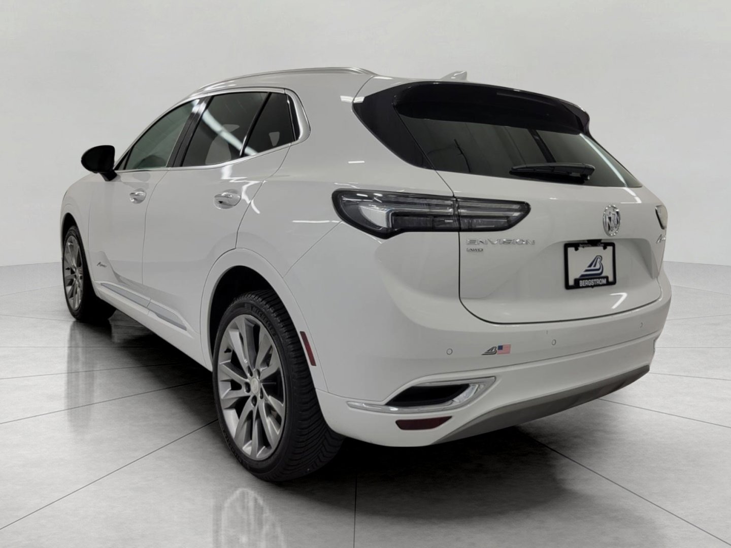 Used 2021 Buick Envision Avenir AWD/4WD image 21