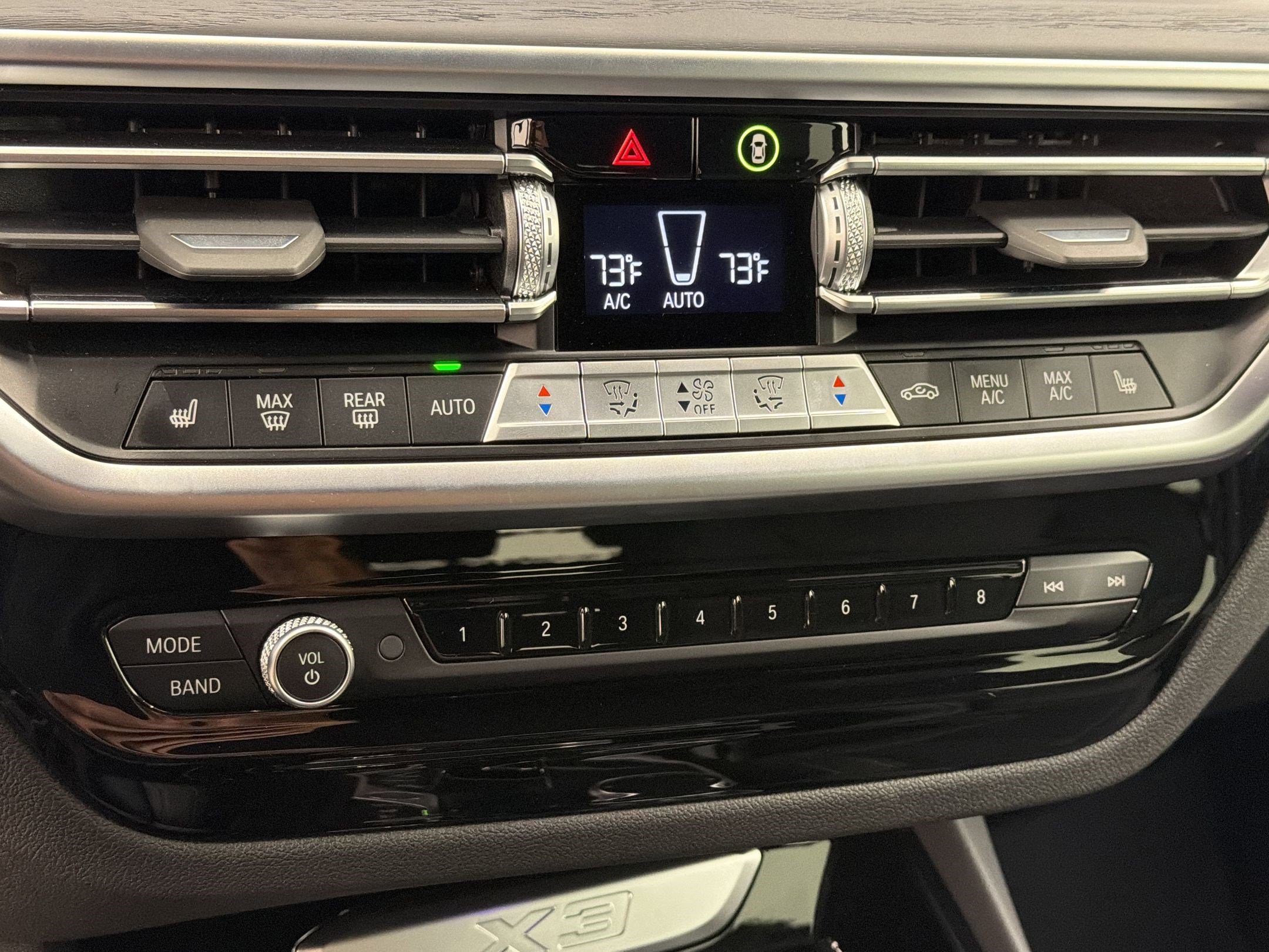 Certified 2024 BMW X3 xDrive30i w/ Convenience Package image 24