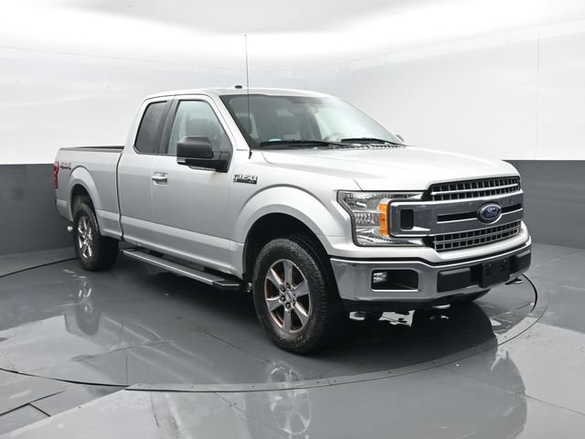Used 2018 Ford F150 XLT w/ Equipment Group 302A Luxury AWD/4WD image 3