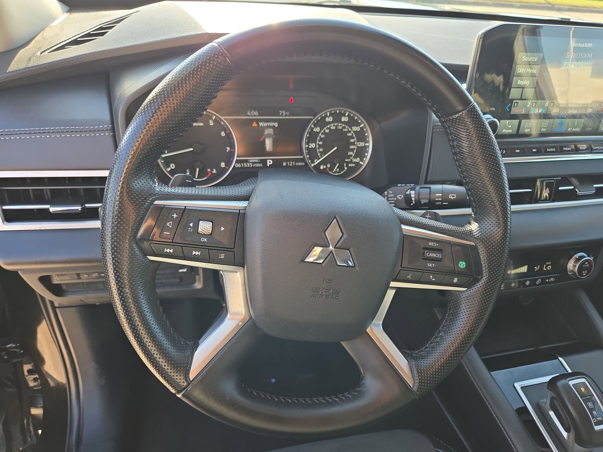 Used 2024 Mitsubishi Outlander SE image 16