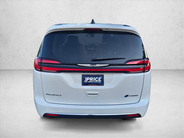 Used 2024 Chrysler Pacifica Limited FWD image 6