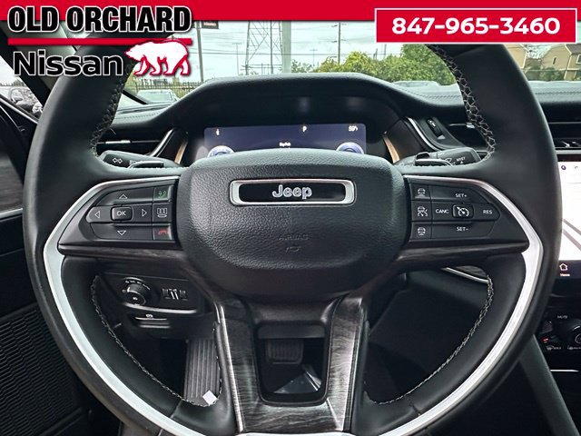 Used 2023 Jeep Grand Cherokee Limited w/ Luxury Tech Group II AWD/4WD image 25