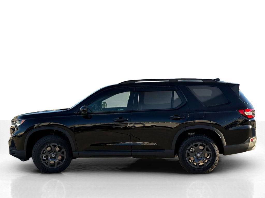 New 2025 Honda Pilot TrailSport image 8