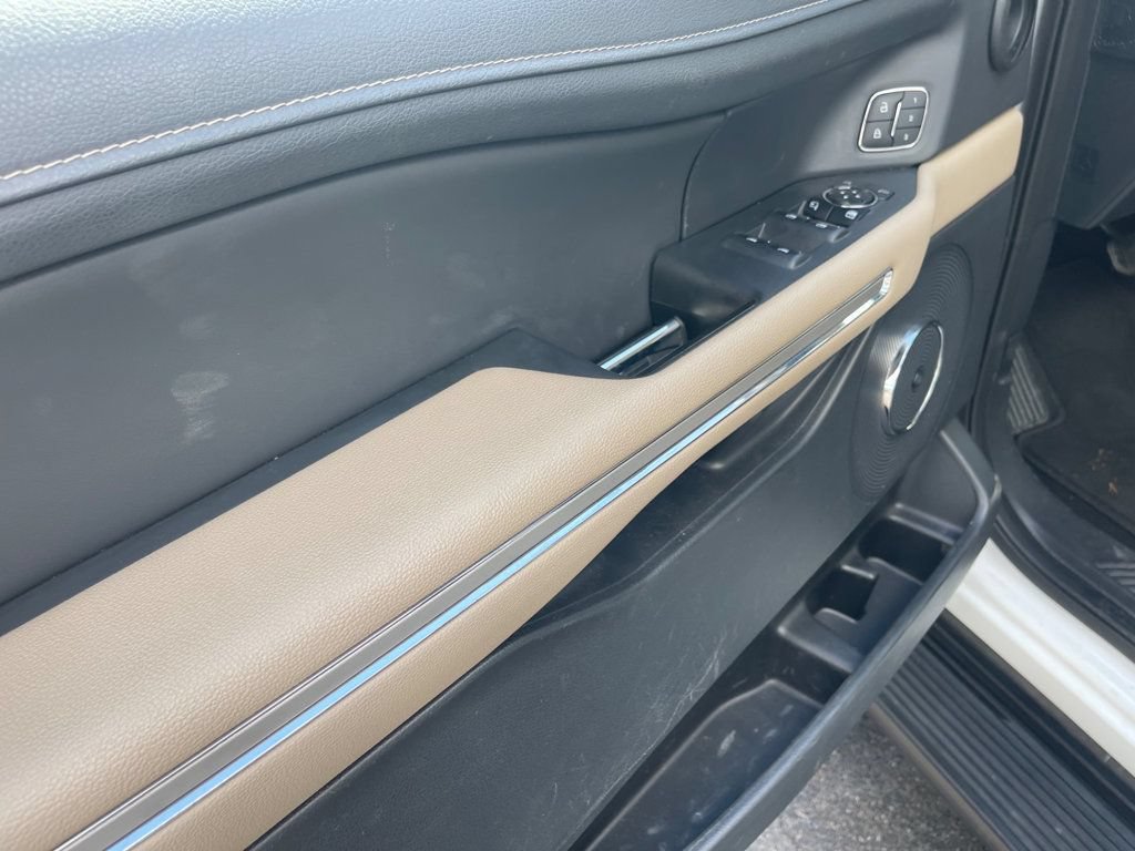 Used 2024 Ford Expedition Max Limited RWD image 11