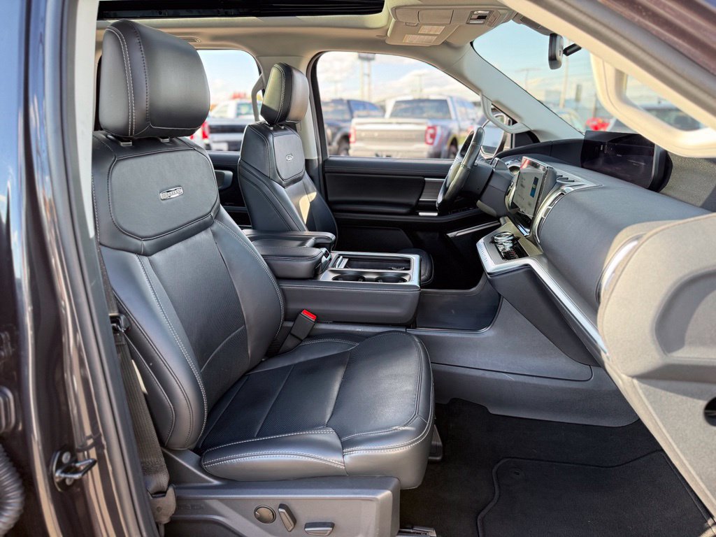 Certified 2025 Ford Expedition Platinum AWD/4WD image 19