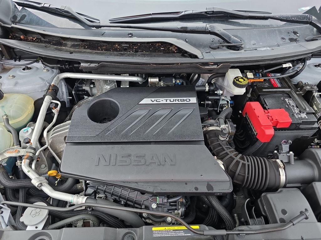 Used 2023 Nissan Rogue SV image 25