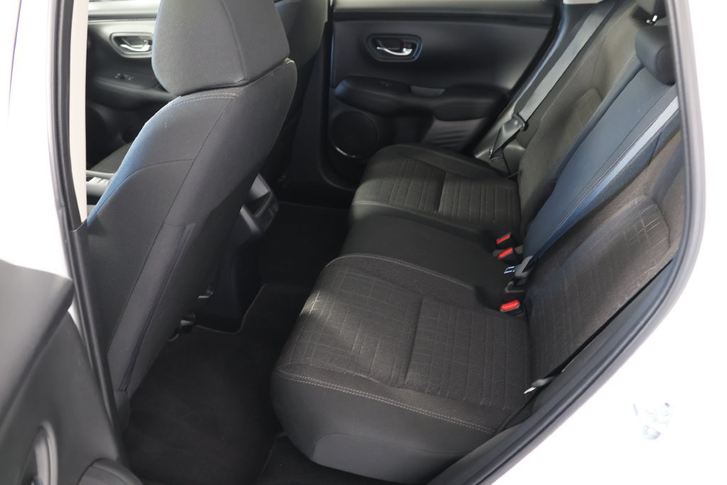 Certified 2026 Honda HR-V LX image 18
