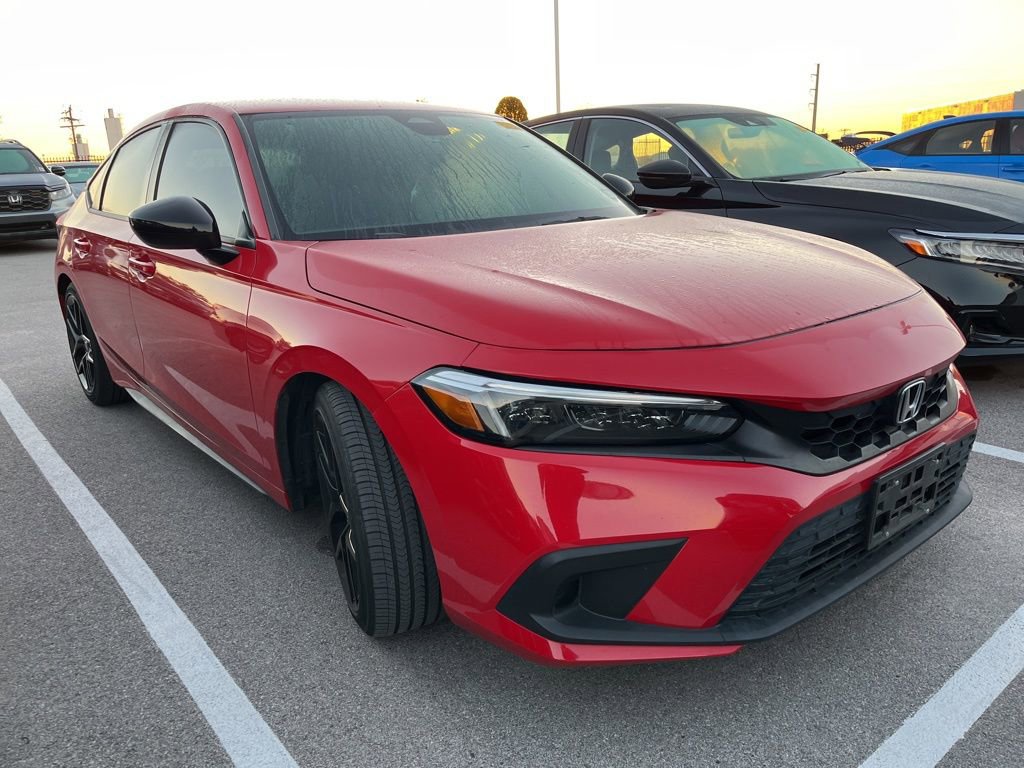 Used 2023 Honda Civic Sport image 2