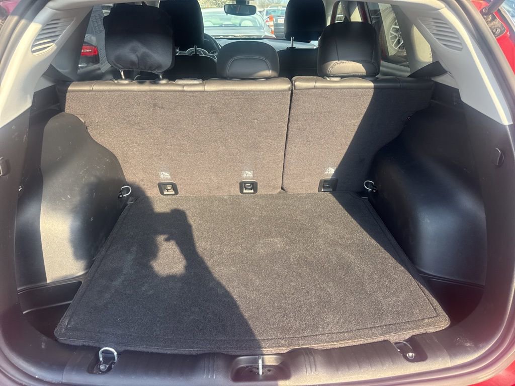 Used 2019 Jeep Compass Latitude w/ Popular Equipment Group image 17