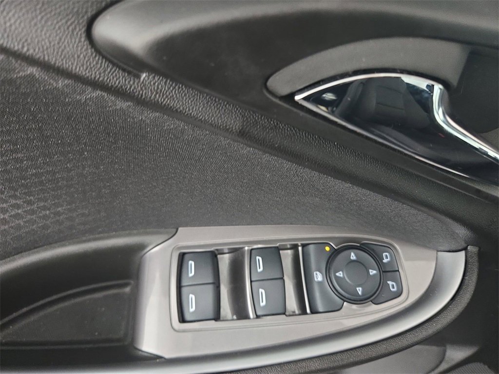 Used 2025 Chevrolet Malibu RS image 27