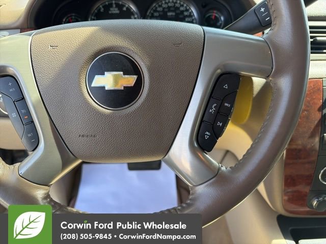 Used 2012 Chevrolet Tahoe LT w/ Luxury Package AWD/4WD image 17