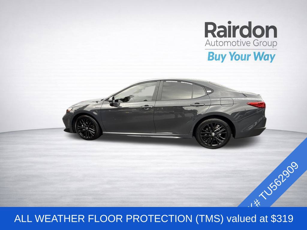 Used 2026 Toyota Camry SE w/ Convenience Package AWD/4WD image 4