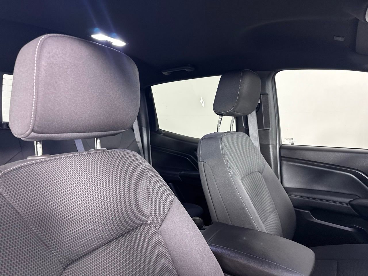 Used 2026 Chevrolet Colorado LT image 33