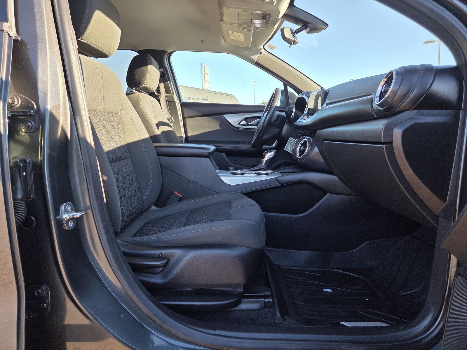 Used 2020 Chevrolet Blazer LT w/ LPO, Floor Liner Package AWD/4WD image 19