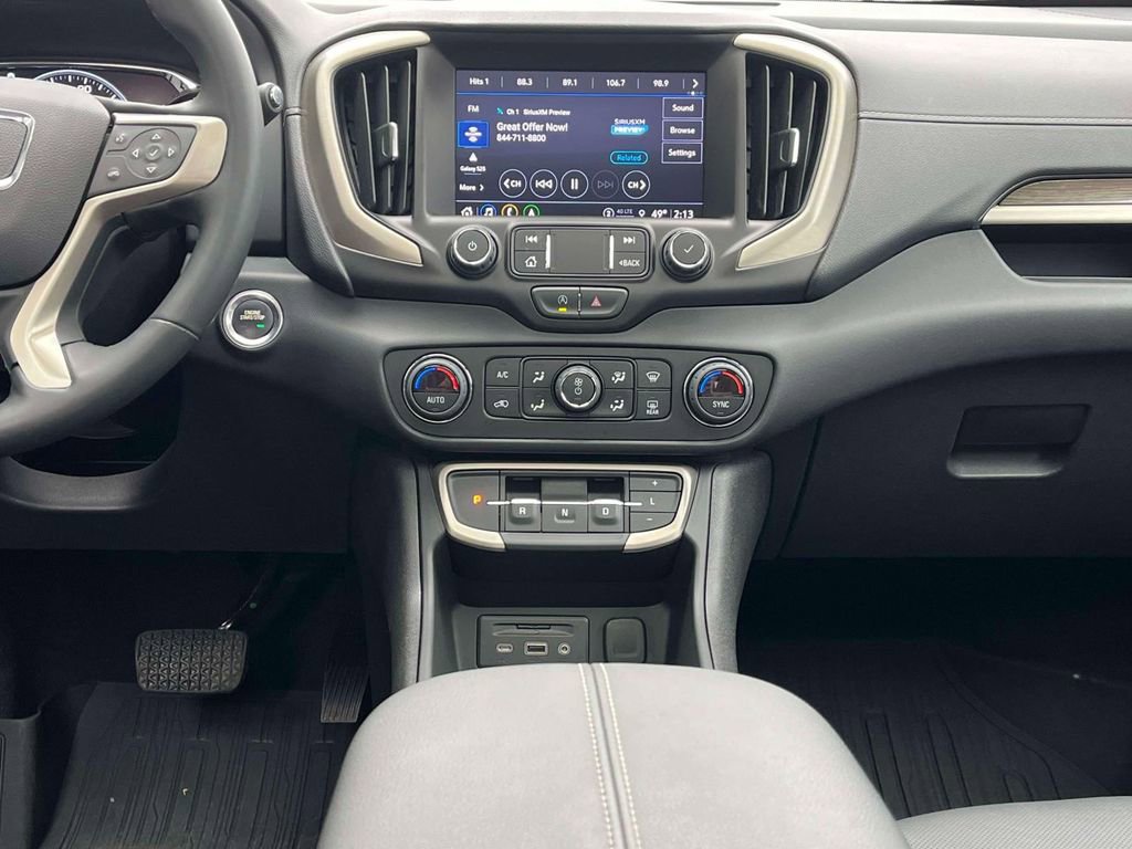 Used 2024 GMC Terrain Denali w/ Denali Premium Package image 13