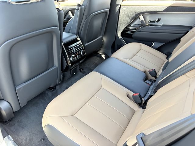 New 2026 Land Rover Range Rover Sport Dynamic SE AWD/4WD image 16