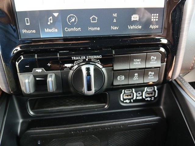 Used 2024 RAM 2500 Limited w/ Safety Group image 46