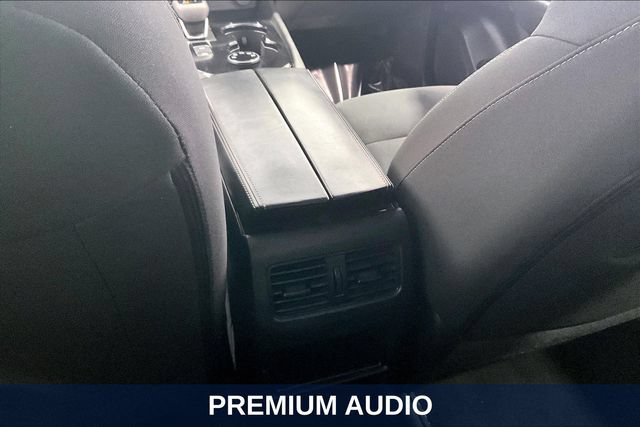 Used 2023 Nissan Rogue S AWD/4WD image 13