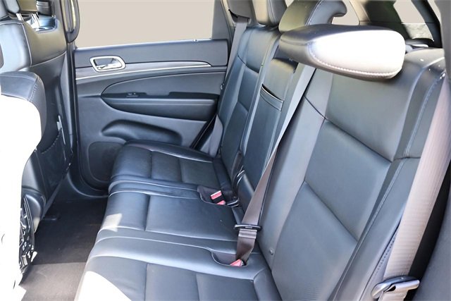 Used 2020 Jeep Grand Cherokee Limited w/ Luxury Group II image 15