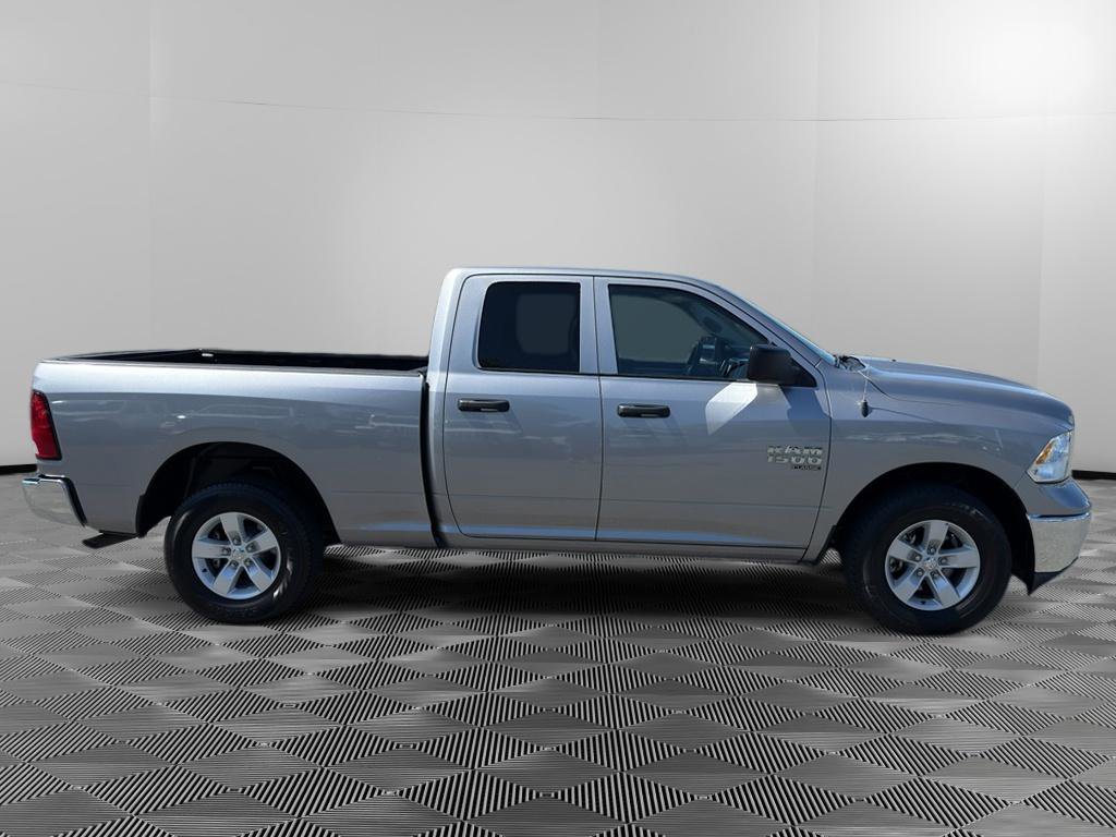 Used 2024 RAM 1500 Classic SLT image 8