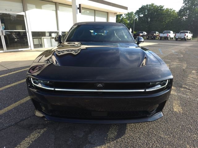 Used 2024 Dodge Charger Daytona Scat Pack w/ Plus Group image 2