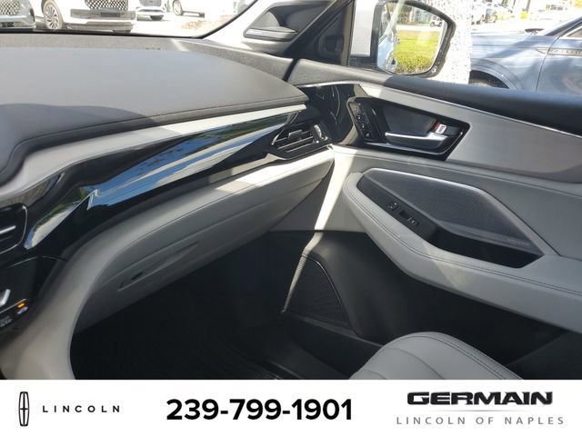 Used 2025 Acura MDX w/ Technology Package image 36