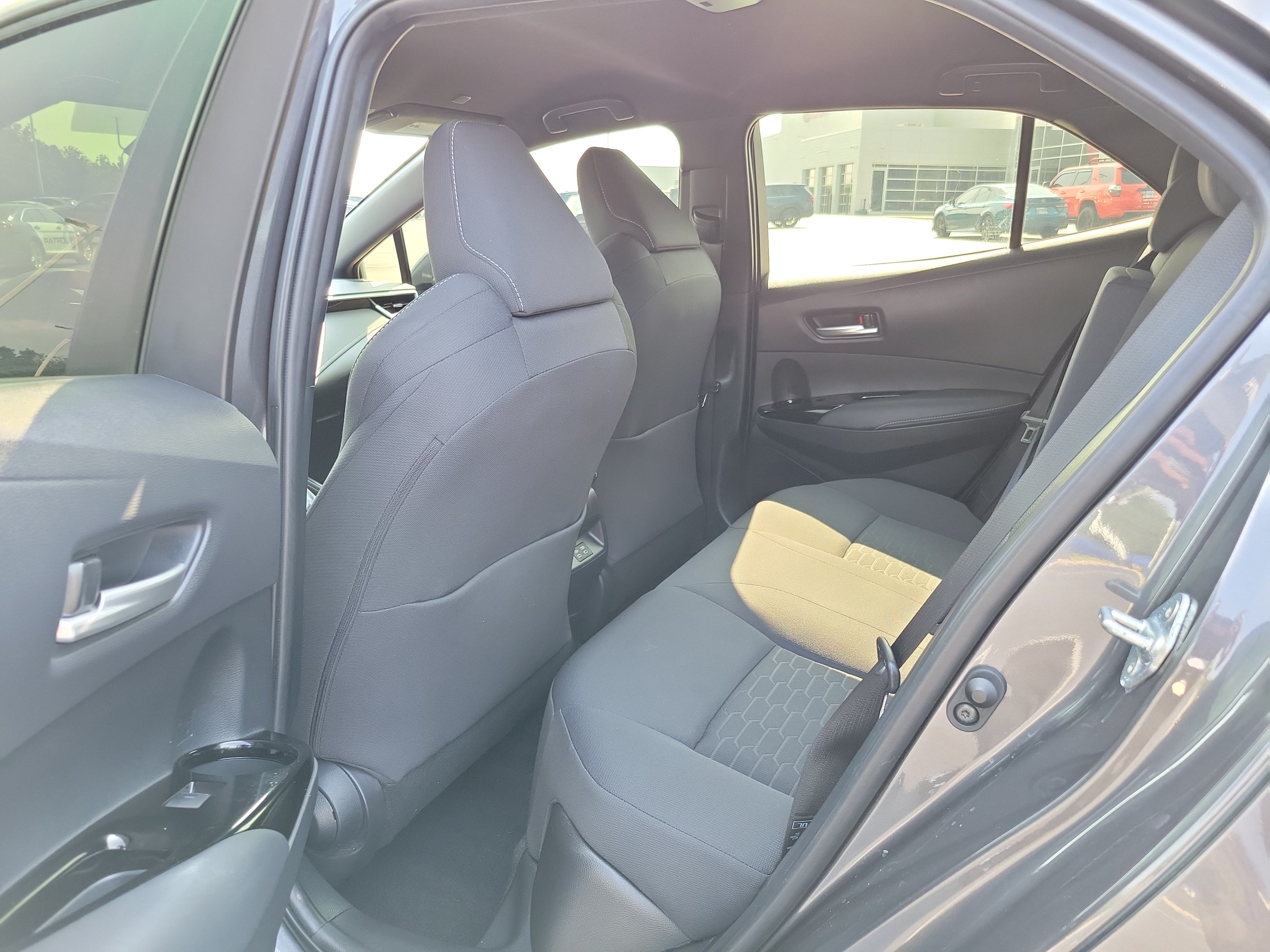 Certified 2025 Toyota Corolla SE w/ SE Package FWD image 12