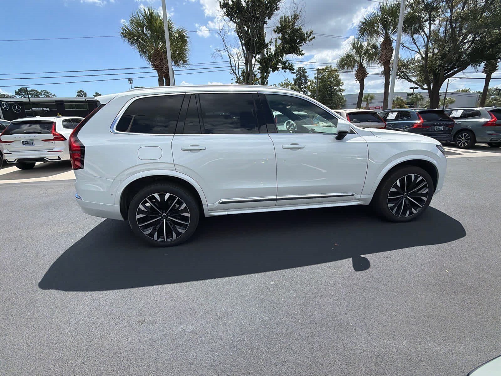 Certified 2026 Volvo XC90 B6 Plus AWD/4WD image 17