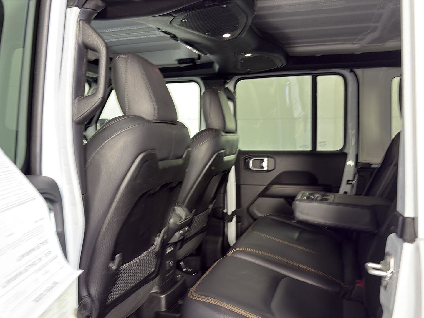 Used 2024 Jeep Wrangler Sahara w/ Technology Group image 22