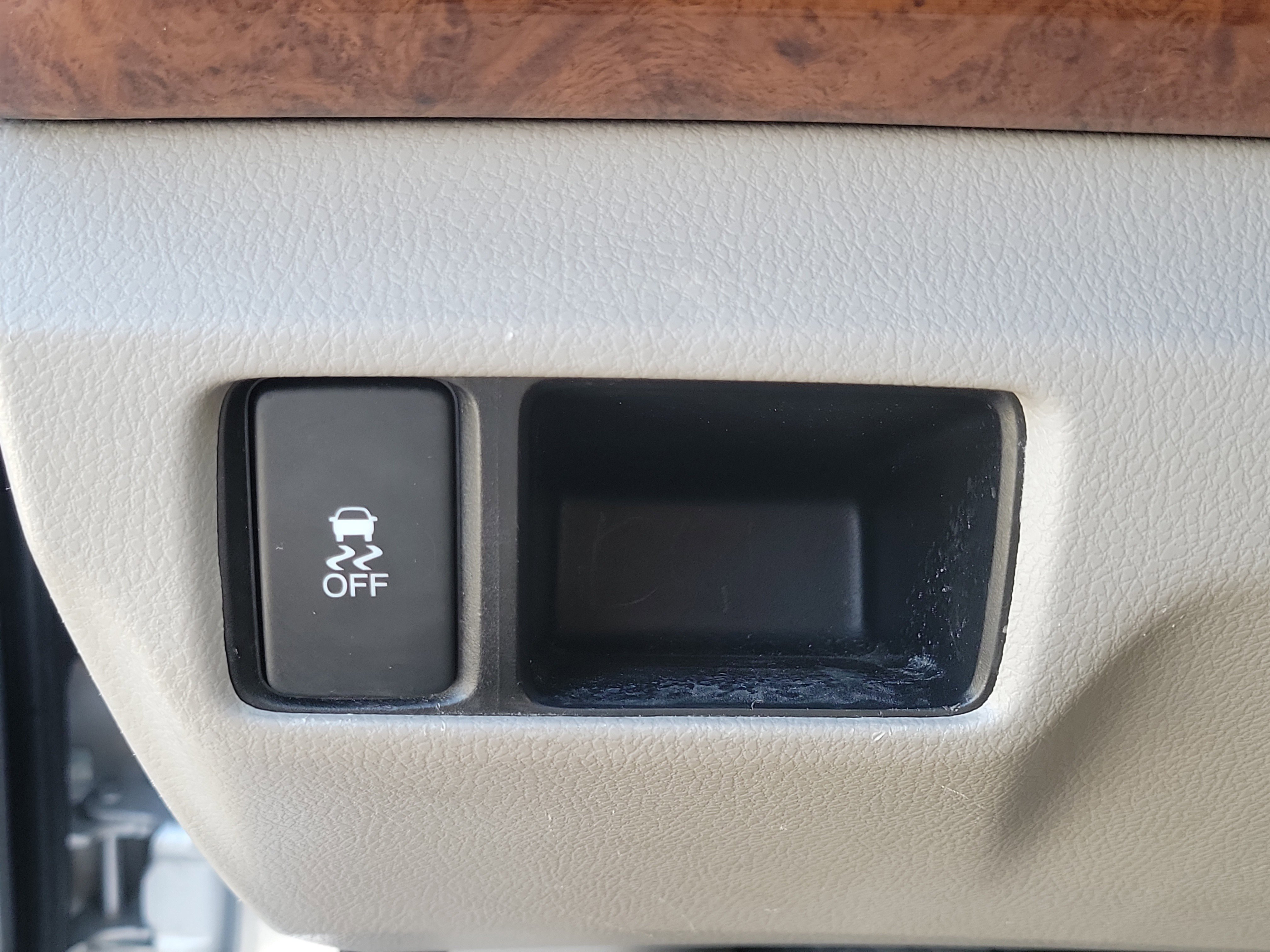 Used 2011 Honda Accord EX-L image 30